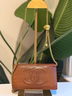 Chanel Caviar Brown Leather Wallet’